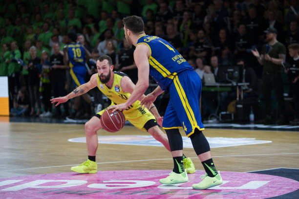 冠冠军时 冠冠军时