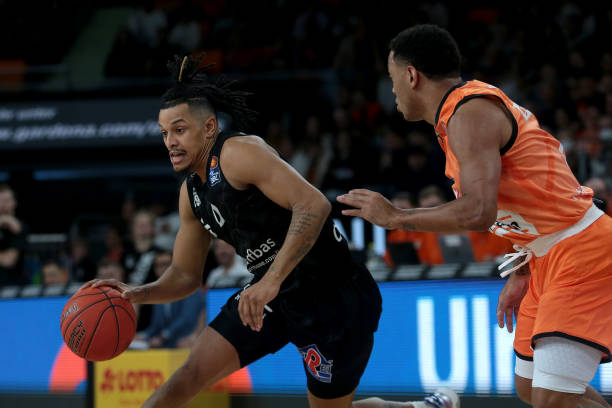 的舞台上 的舞台上