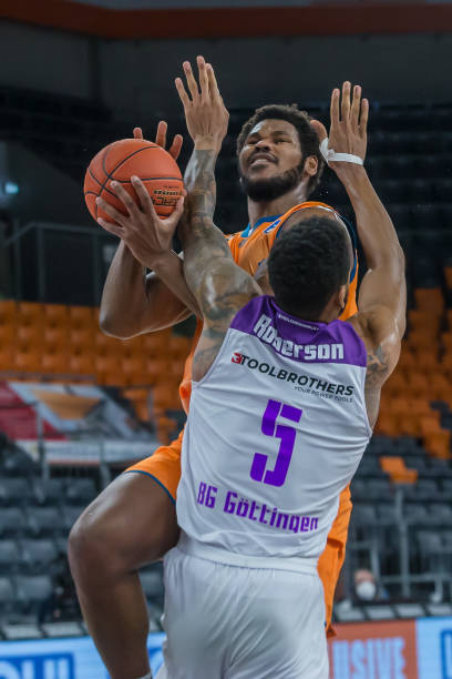 给外界留下 给外界留下